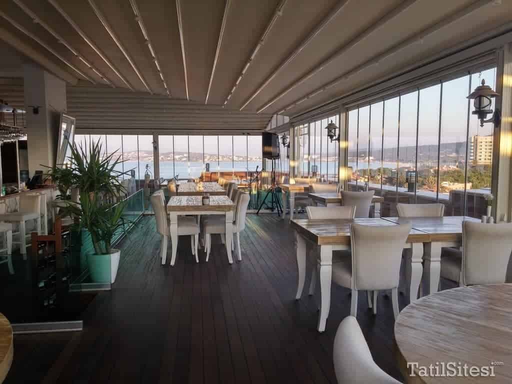 Azure Vista Suites & Residence